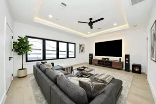 5115 Maple St, Bellaire, TX 77401 - Photo 35