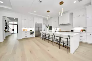 5115 Maple St, Bellaire, TX 77401 - Photo 13