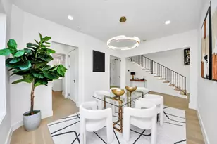 5115 Maple St, Bellaire, TX 77401 - Photo 9