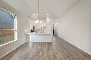21927 Pecan Buff Dr, Waller, TX 77484 - Photo 9