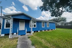 8201 Kenton St, Houston, TX 77028 - Photo 1