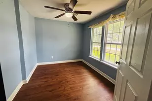 8201 Kenton St, Houston, TX 77028 - Photo 13