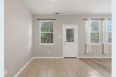 71 S Burberry Park Circle, The Woodlands, TX 77382 - Photo 11