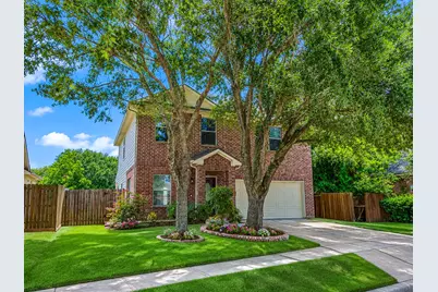 2106 Lakeshore Forest Court, Missouri City, TX 77459 - Photo 1