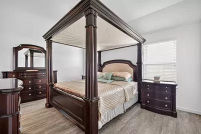 1126 Sandhill Crane Drive, Texas City, TX 77590 - Photo 17