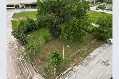 1605 Euel Street, Houston, TX 77009 - Photo 1
