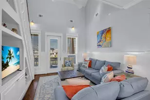 911 Tidelands Dr, Crystal Beach, TX 77650 - Photo 9