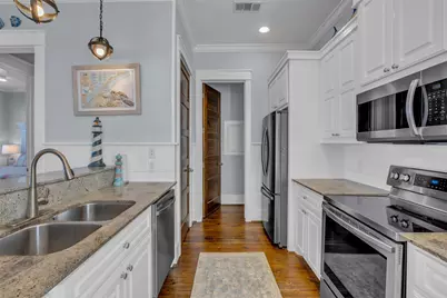 911 Tidelands Drive, Crystal Beach, TX 77650 - Photo 15