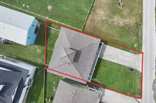 911 Tidelands Dr, Crystal Beach, TX 77650 - Photo 27