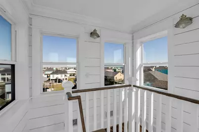 911 Tidelands Drive, Crystal Beach, TX 77650 - Photo 25