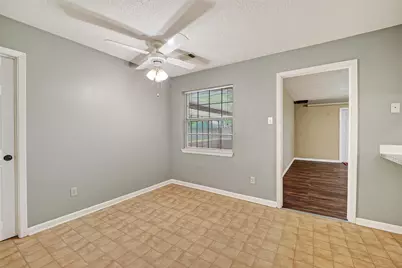 210 Woodhaven Street, Highlands, TX 77562 - Photo 11