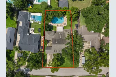 7510 W Briar Rose Drive, Houston, TX 77063 - Photo 5
