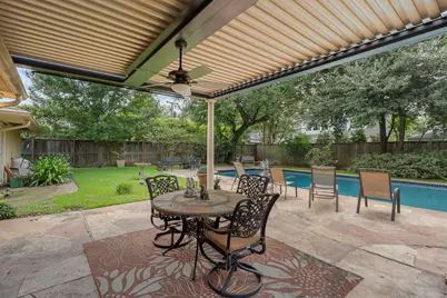 7510 W Briar Rose Drive, Houston, TX 77063 - Photo 31