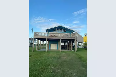 925 S Honeysuckle Drive, Crystal Beach, TX 77650 - Photo 1