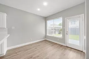 4414 Casey Cir, Sugar Land, TX 77479 - Photo 5