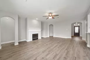 4414 Casey Cir, Sugar Land, TX 77479 - Photo 7