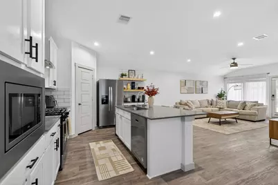 12812 Tokenhouse Lane, Houston, TX 77047 - Photo 5