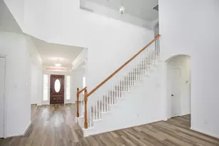 810 Aqua Vista, Richmond, TX 77469 - Photo 9