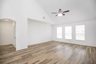 810 Aqua Vista, Richmond, TX 77469 - Photo 9