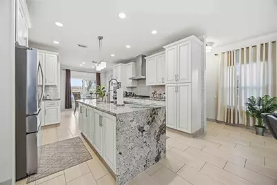 19219 Brook Village Road, Houston, TX 77084 - Photo 5