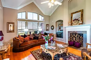 8991 Water Point Dr, Beach City, TX 77523 - Photo 5