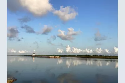 1271 E Canal, Crystal Beach, TX 77650 - Photo 3