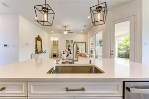 8102 Morning Melody Dr, Houston, TX 77063 - Photo 11
