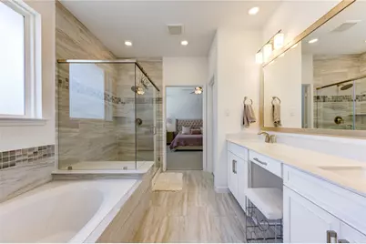 8102 Morning Melody Drive, Houston, TX 77063 - Photo 23