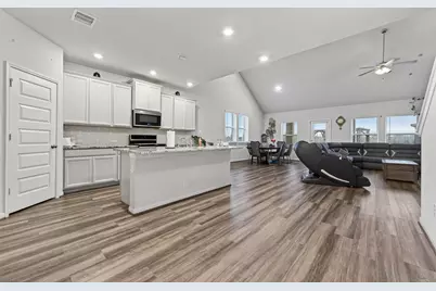 5806 Platinum Lakes Court, Richmond, TX 77469 - Photo 9