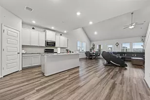 5806 Platinum Lakes Ct, Richmond, TX 77469 - Photo 9