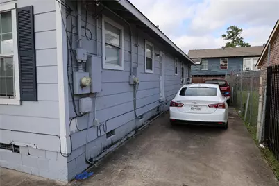 1009 Caplin Street, Houston, TX 77022 - Photo 17