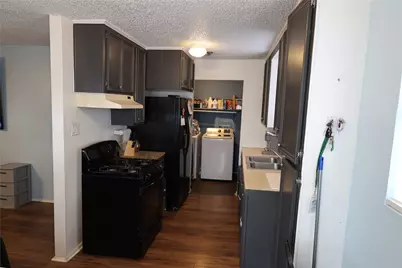 1009 Caplin Street, Houston, TX 77022 - Photo 3