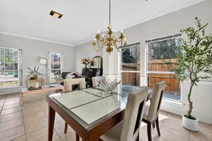 10823 Perigrine Dr, Houston, TX 77065 - Photo 9