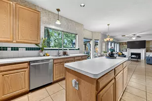 10823 Perigrine Dr, Houston, TX 77065 - Photo 13