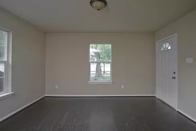 1001 9th Avenue N, Texas City, TX 77590 - Photo 3