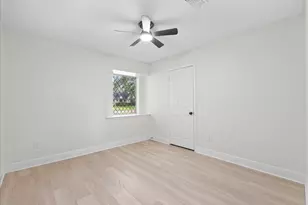 2022 Willow Wisp Dr, Seabrook, TX 77586 - Photo 35
