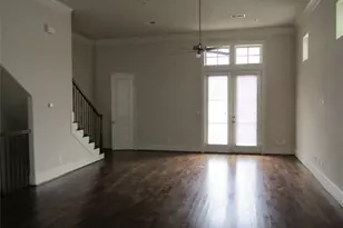 2711 Cohn Garden, Houston, TX 77007 - Photo 9