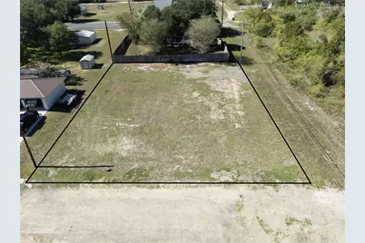 305 & 307 N Upton Avenue, Schulenburg, TX 78956 - Photo 1