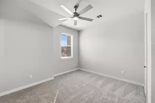 3215 Bushy Hawthorne Dr, Conroe, TX 77301 - Photo 25