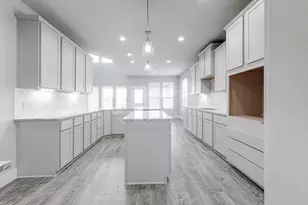 3215 Bushy Hawthorne Dr, Conroe, TX 77301 - Photo 3