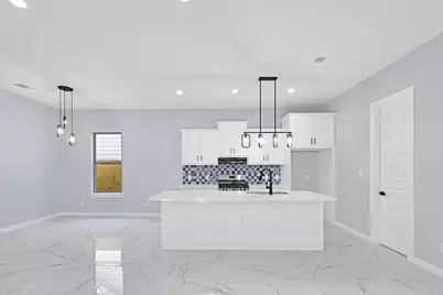 90 Burress Street #B, Houston, TX 77022 - Photo 9