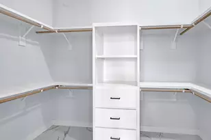 90 Burress St, Houston, TX 77022 - Photo 19