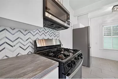 4807 Avenue P 1/2, Galveston, TX 77551 - Photo 27