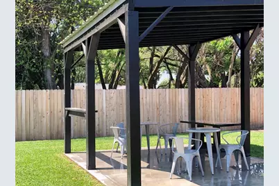 9733 Neuens Road #10, Houston, TX 77080 - Photo 9