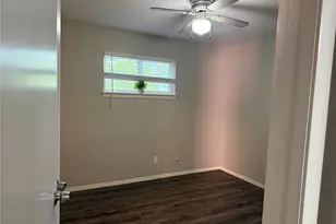 9733 Neuens Rd, Houston, TX 77080 - Photo 3