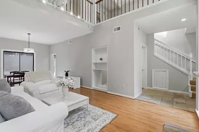 701 Bering Drive #102, Houston, TX 77057 - Photo 1