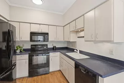 701 Bering Drive #102, Houston, TX 77057 - Photo 7
