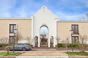 2744 Briarhurst Dr, Houston, TX 77057 - Photo 11