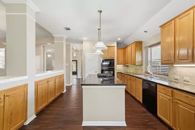 11 Crest, Houston, TX 77082 - Photo 15
