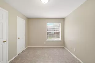 11 Crest, Houston, TX 77082 - Photo 23